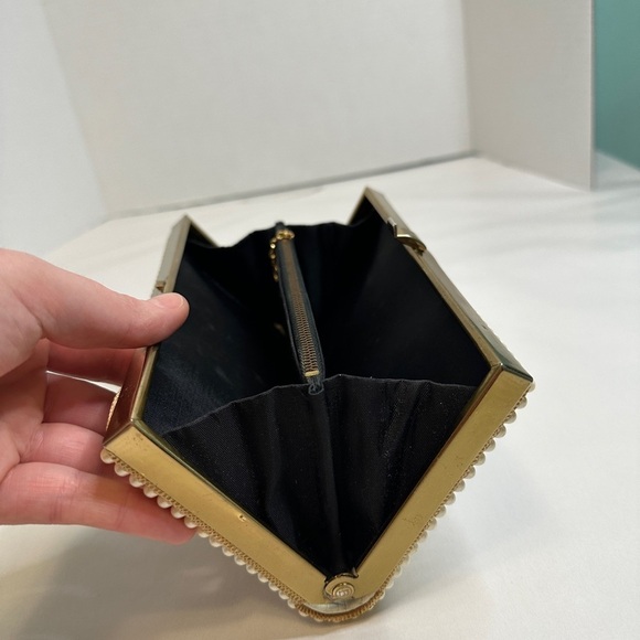 Vintage Clutch with Faux “Pearls” and Gold Snap Closure - Picture 7 of 9